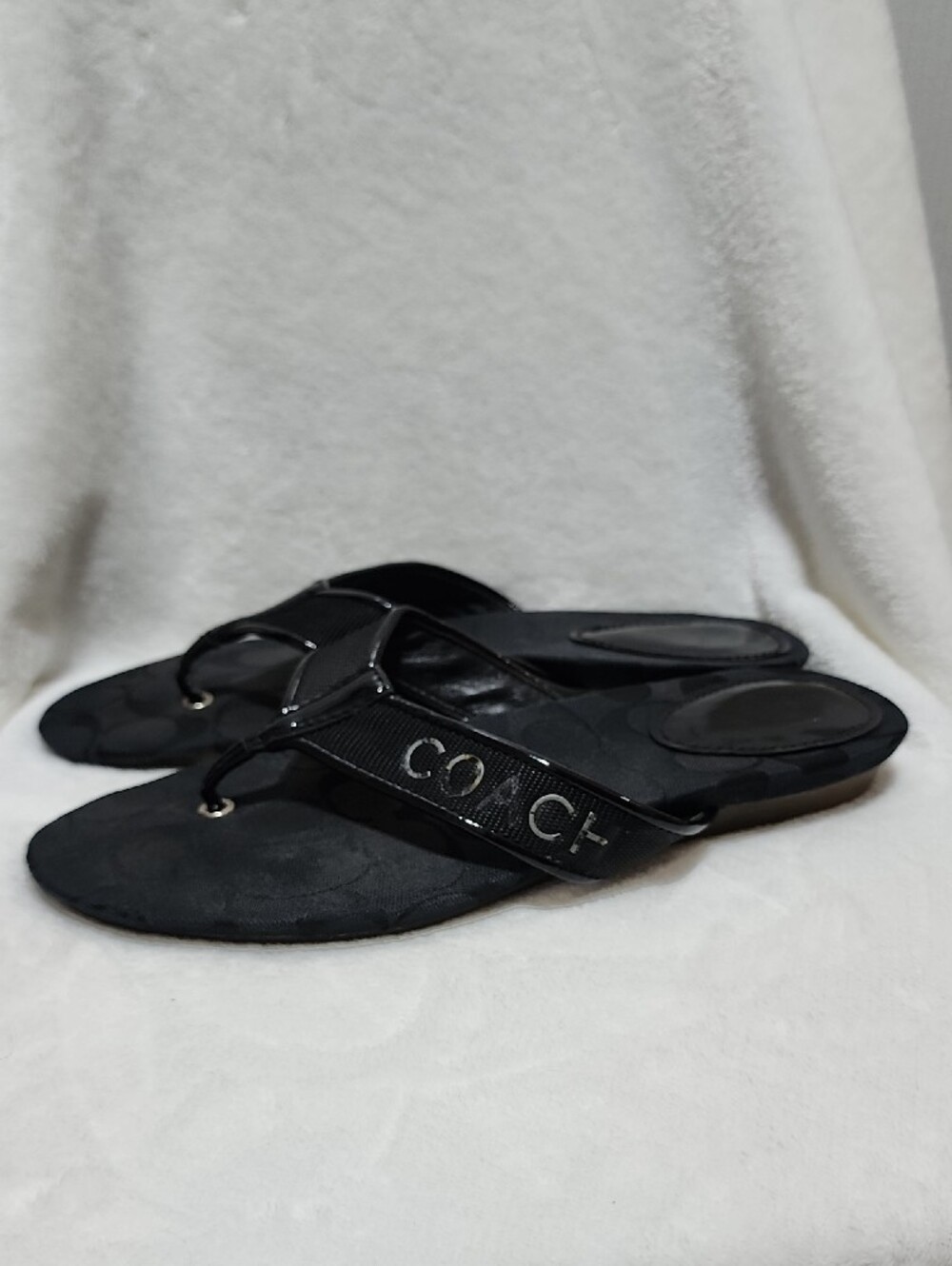 Coach Black Skyler Signature Logo Thong Sandals 8.5 - Picture 4 of 7
